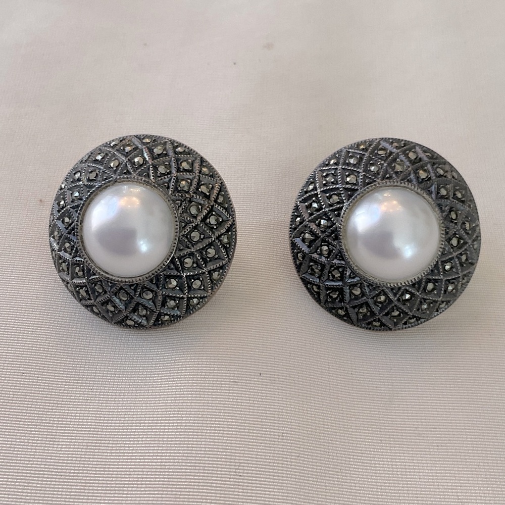 Beautiful Pearl and Markasite pierced earrings